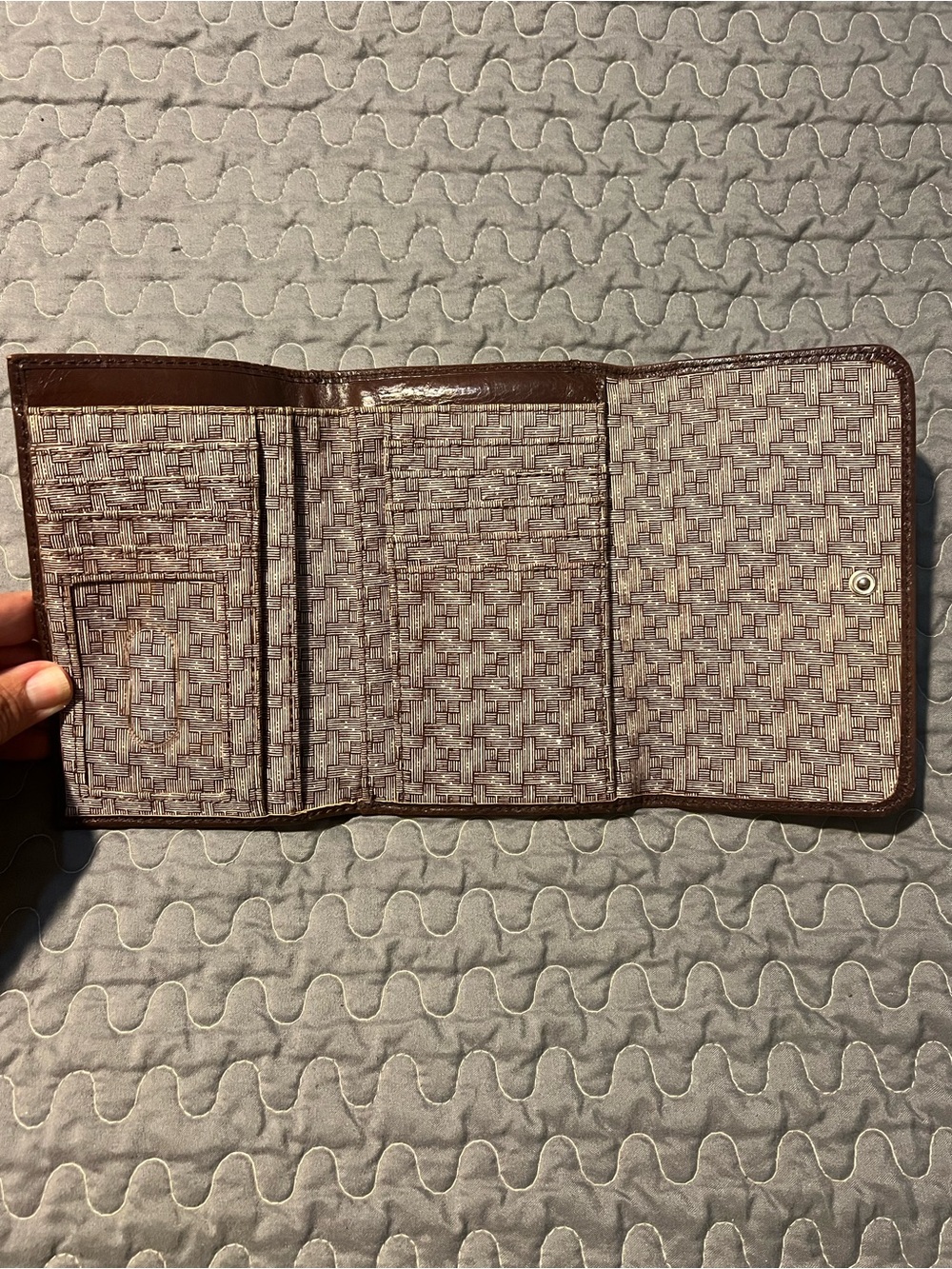 Men’s HOBO Chocolate Brown Leather Wallet Clutch trifold